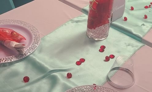 Hamza's Market Red House