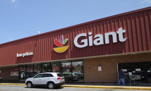 Giant Pharmacy