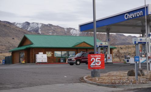 Hallelujah Junction Market Chilcoot