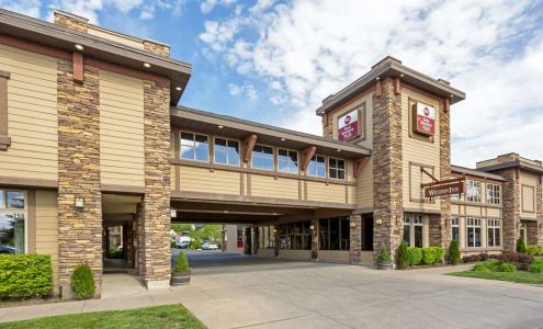Best Western Plus Weston Inn