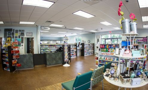 The Clinic At Farmer's MedShoppe Foxworth