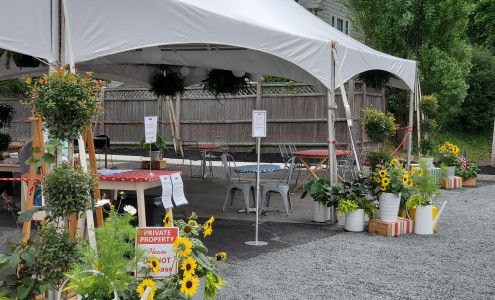 Shubie's Marketplace Marblehead