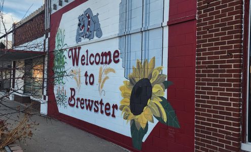 Brewster Grocery & Hunt Brothers Pizza Brewster