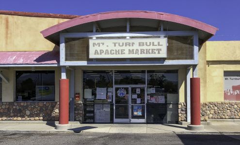 Mt. Turnbull Apache Market Bylas
