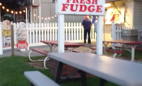 Scoggins General Store