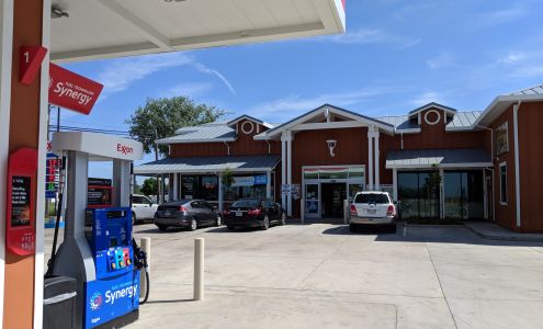Dillard Store Wilton