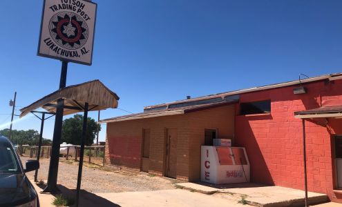 Totsoh Trading Post Lukachukai