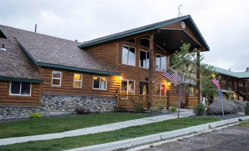 Lakeside Lodge and Resort Island Park