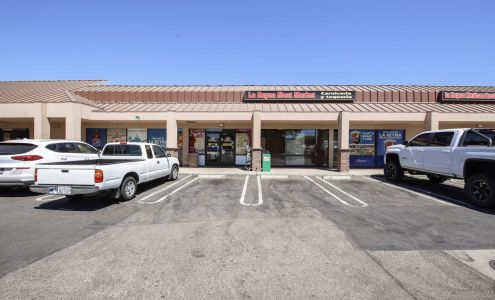 La Reyna Meat Market