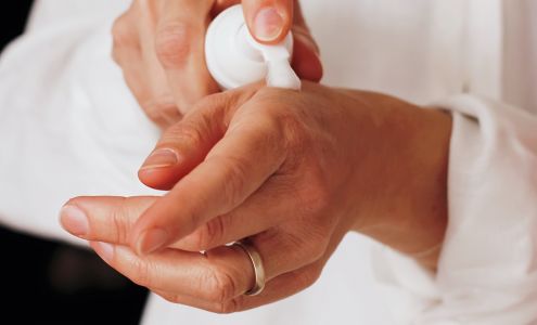 Avera Pharmacy - Aberdeen - 6th Avenue SE Aberdeen