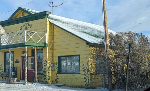 Granny's Country Store Silver Star