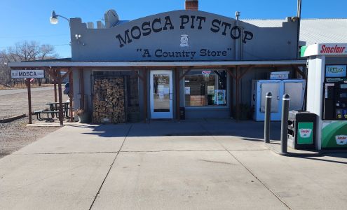 The Mosca Pit Stop Mosca