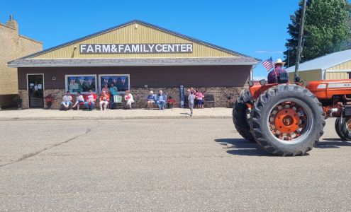 Farm & Family Center Hurdsfield