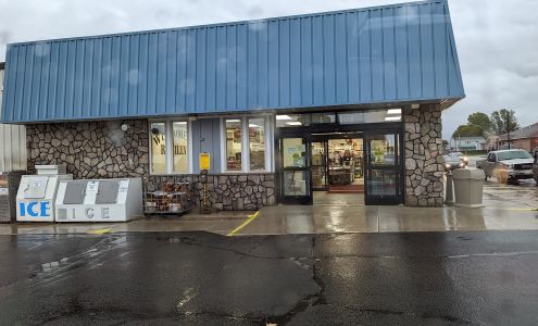 Rahilly's IGA Newberry