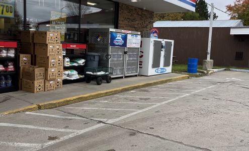 Holiday Stationstores Newberry