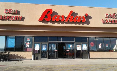 Bashas' Dine' Chinle