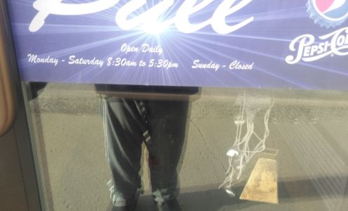 Curry's Thriftway Market Valier