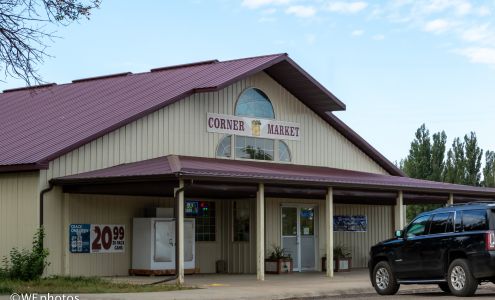 Corner Market Wibaux