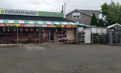 Evergreen Market