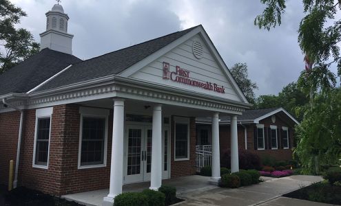 First Commonwealth Bank