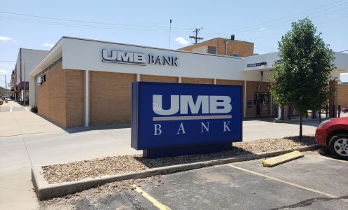 UMB Bank (with drive-thru services) Abilene