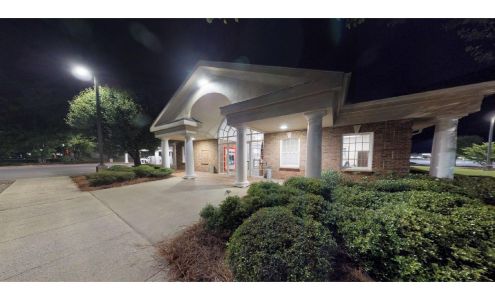 Bank of America (with Drive-thru ATM)