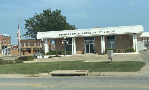 Farmers Savings Bank & Trust Vinton