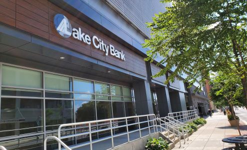 Lake City Bank