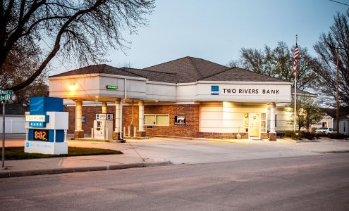 Two Rivers Bank Arlington