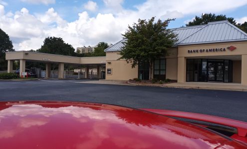 Bank of America (with Drive-thru services)