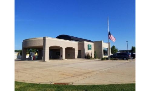 MidWestOne Bank Dyersville