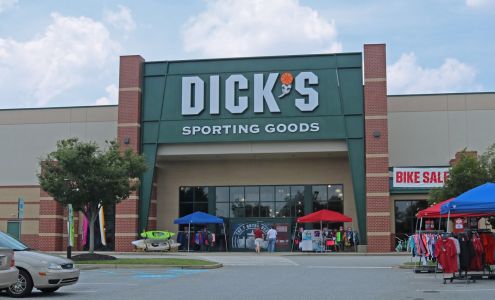 DICK'S Sporting Goods