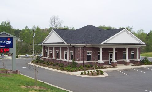 Surrey Bank & Trust Pilot Mountain