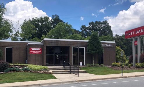 First Bank - Robbins, NC Robbins