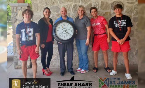 Town & Country Bank Saint James