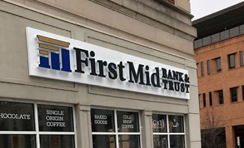 First Mid Bank & Trust Peoria