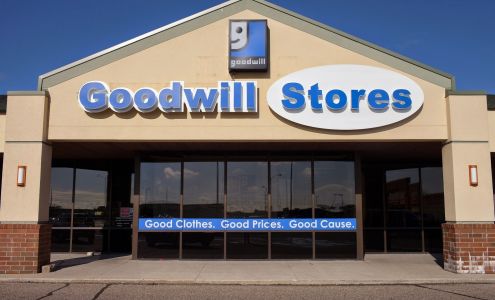 Goodwill Retail Store - Fargo 13th Ave