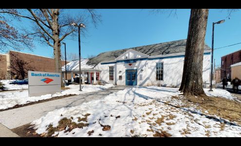 Bank of America (with Drive-thru ATM)