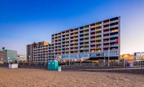Sandcastle Resort On The Beach