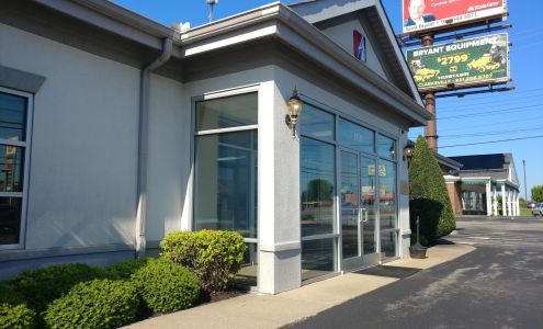 Legends Bank Clarksville