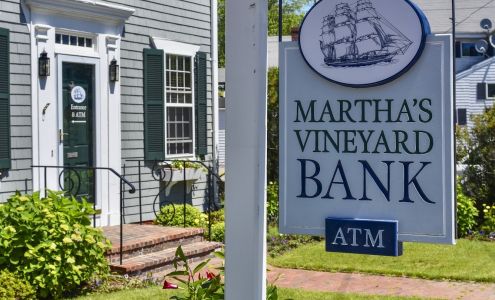 Martha's Vineyard Bank Vineyard Haven