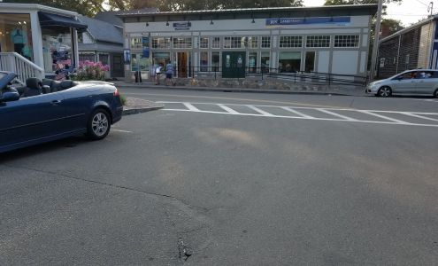 Rockland Trust Bank Oak Bluffs