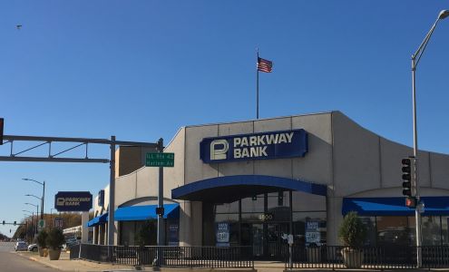 Parkway Bank & Trust Co Inc