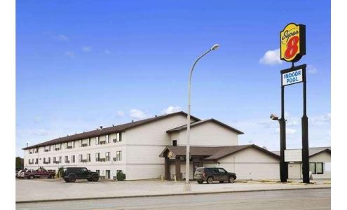 Super 8 by Wyndham Williston ND