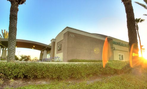 Farmers & Merchants Bank