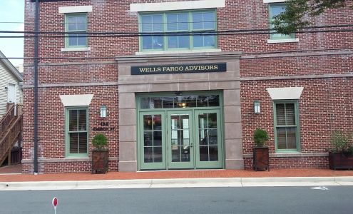 Wells Fargo Advisors