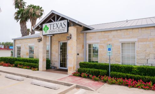 Texas Farm Credit 137 S 8th St, Raymondville Texas 78580