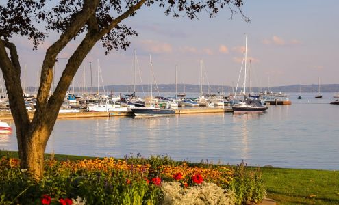 First Community Bank Harbor Springs