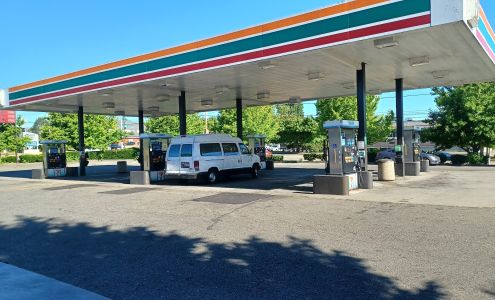 7-Eleven