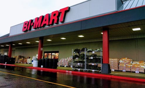 Bi-Mart Membership Discount Stores